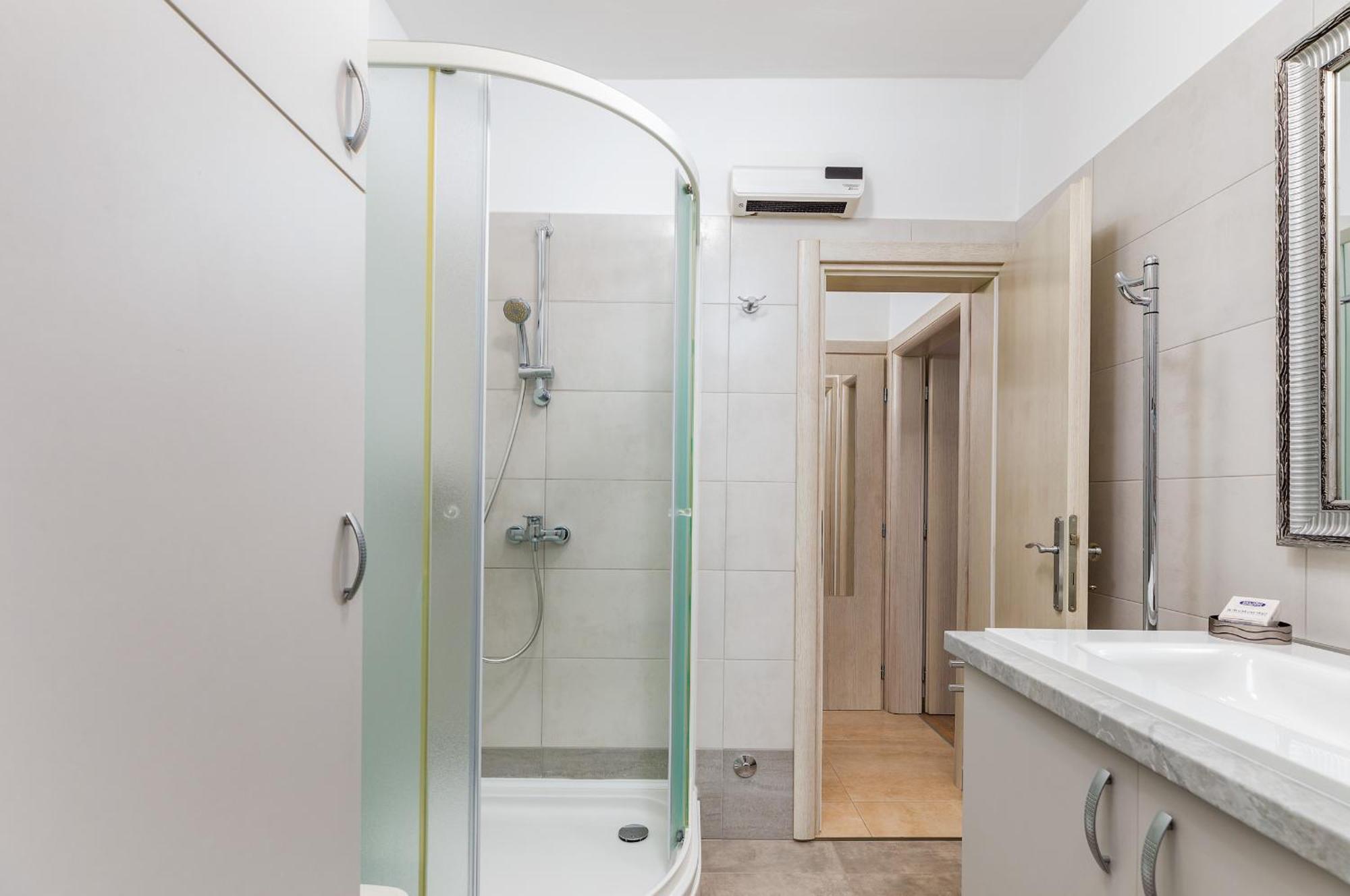Gardenia Apartment