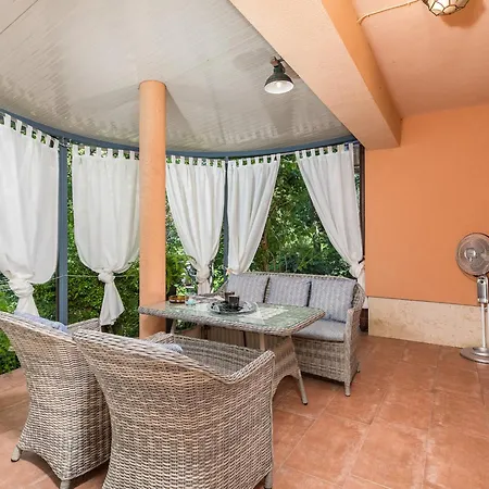Apartman Gardenia Vinkuran Exterior foto